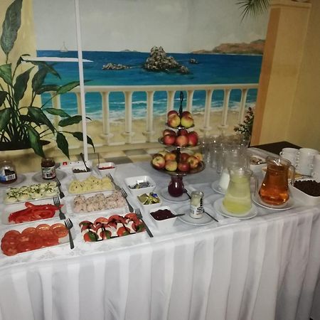Hotel Dworek Βρότσλαβ Εξωτερικό φωτογραφία